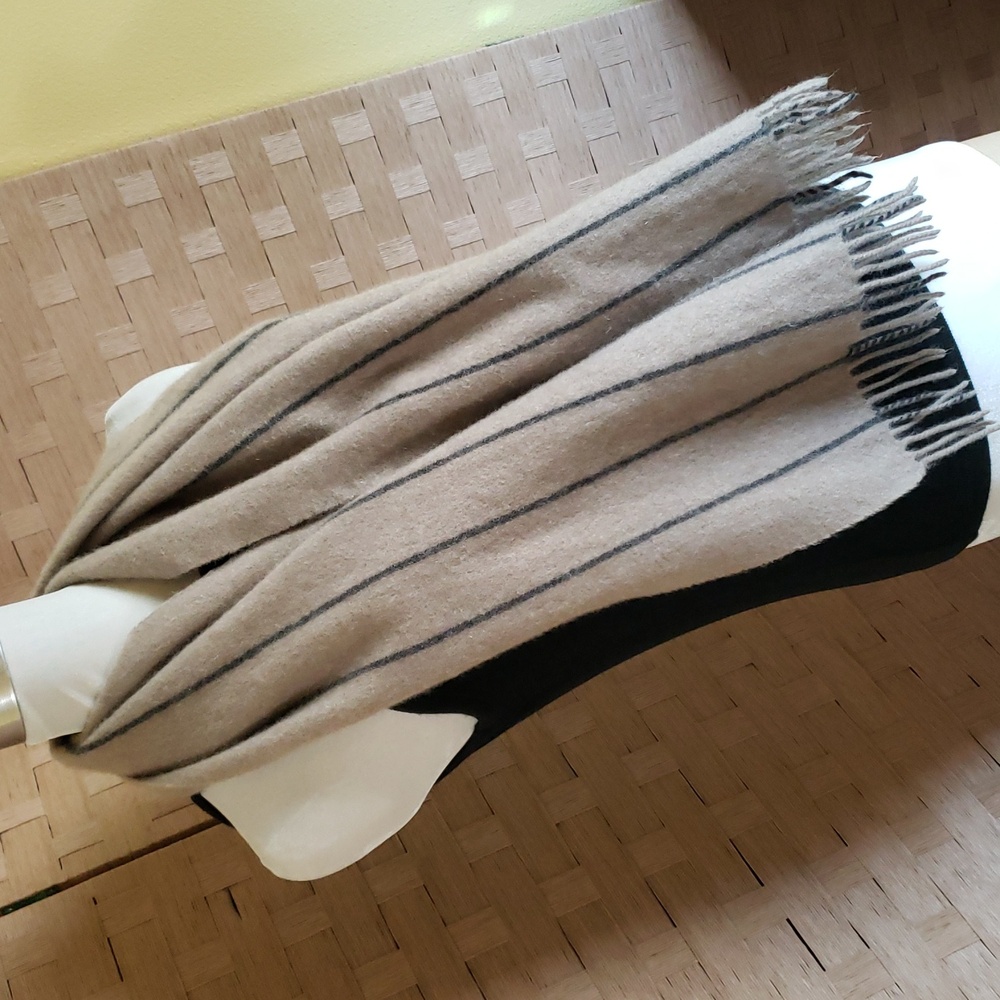 Amicale Cashmere Scarf